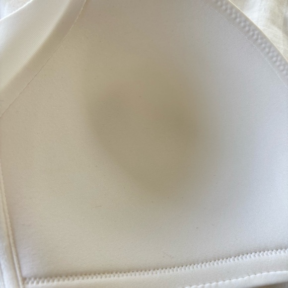 Warners White Wireless Bra 36D - Picture 6 of 7